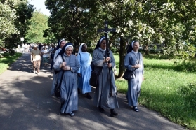 Szli ci, którzy wiele zawdzięczają Maryi